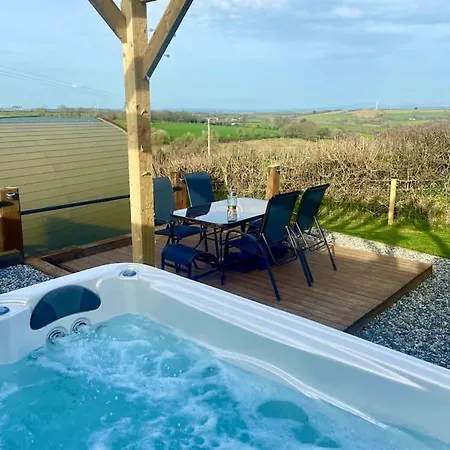 Villa Secluded Luxury Pod With Hot Tub à Launceston Extérieur photo