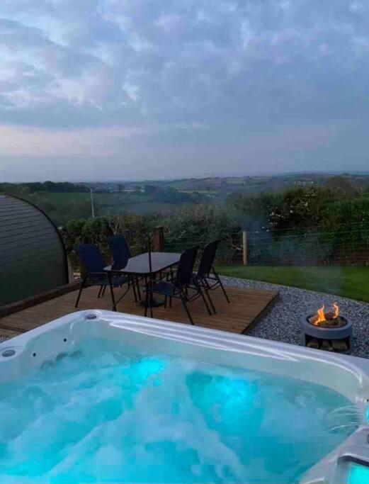 Secluded Luxury Pod With Hot Tub *