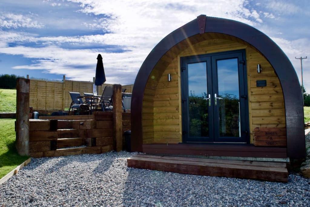 Secluded Luxury Pod With Hot Tub Holiday home