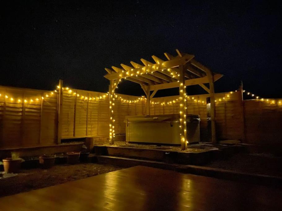 Secluded Luxury Pod With Hot Tub